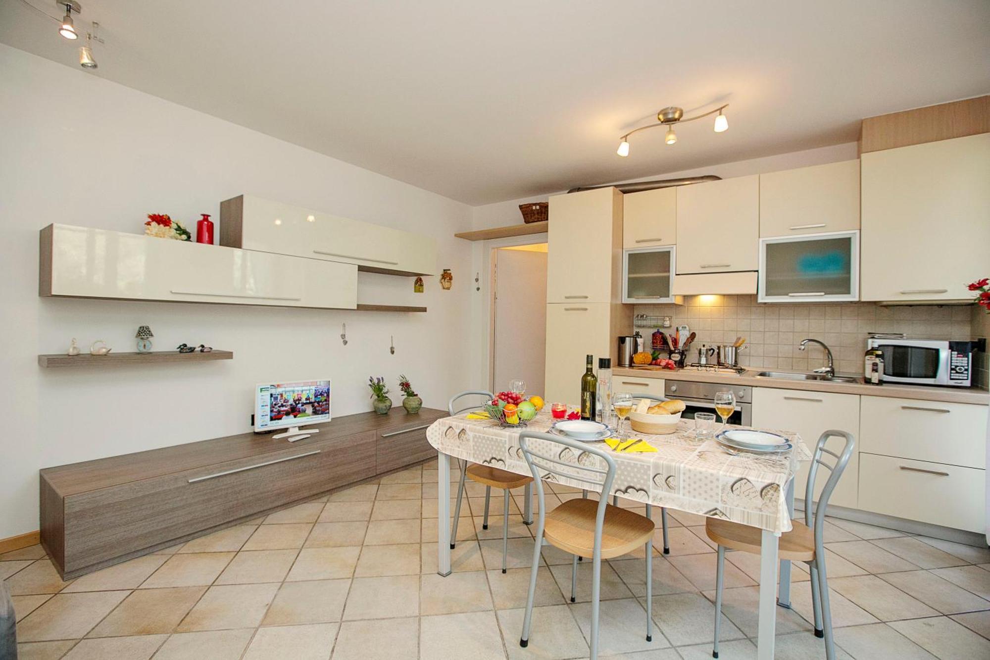 Appartamento Lara - Happy Rentals Riva del Garda Extérieur photo